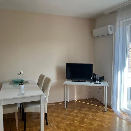 Centrum Szeged Apartman Экстерьер фото